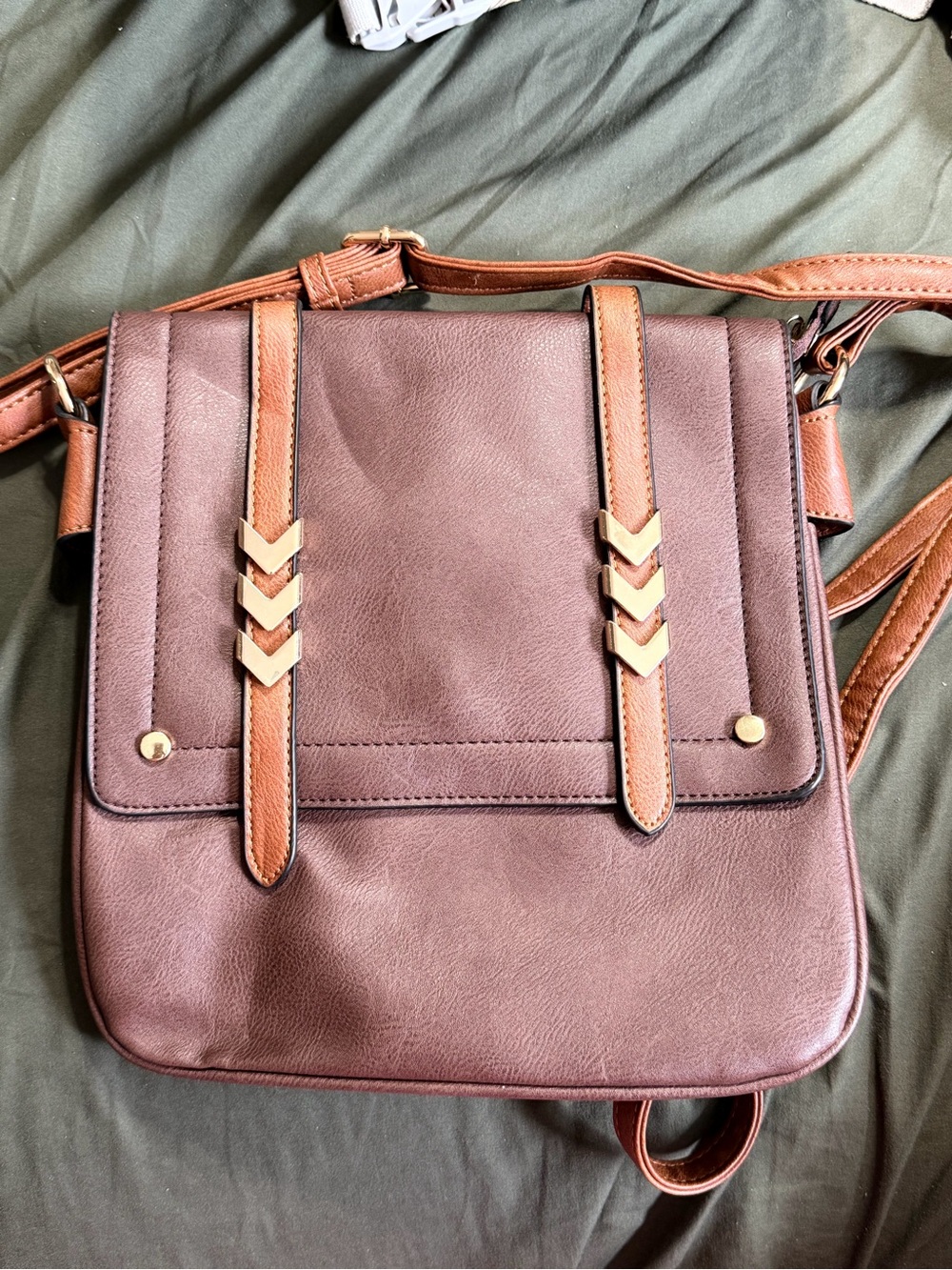 Classic Brown Crossbody Bag with Gold Accent